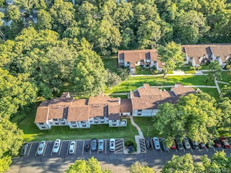 45 Richmond Blvd Unit 4A, Ronkonkoma, NY 11779