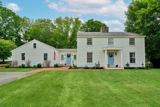 10 Meeting House Ln, East Weymouth, MA 02189