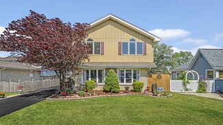 7609 S 78th Ct, Bridgeview, IL 60455