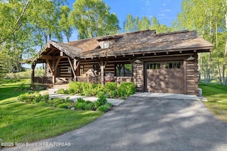 5870 Mountain Mahogany Ln Unit 13, Jackson, WY 83001