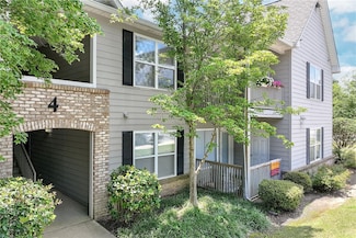 1385 S Donahue Dr Unit 4-201, Auburn, AL 36832