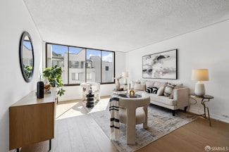 150 Lombard St Unit 304, San Francisco, CA 94111