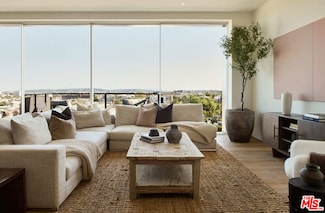 8899 Beverly Blvd Unit 9D, West Hollywood, CA 90048