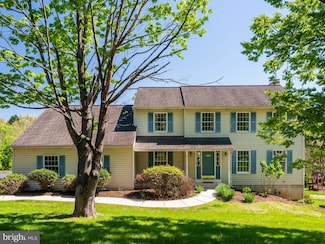 102 Noble Dr, Downingtown, PA 19335