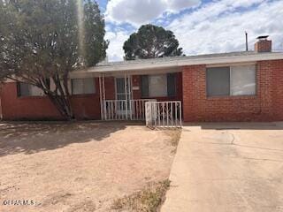 471 Pinewood St, El Paso, TX 79907