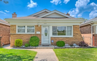 4524 1st Ave, Lyons, IL 60534