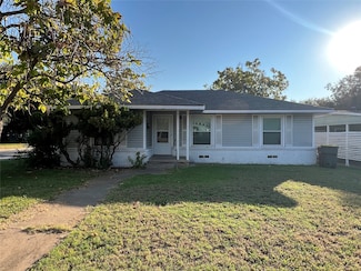 2021 N Crockett St, Sherman, TX 75092