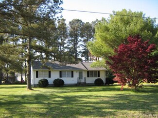 347 Baby Ln, Mathews, VA 23109