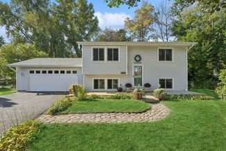 7509 Brunswick Ave N, Brooklyn Park, MN 55443