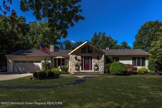 51 Wyckham Rd, Tinton Falls, NJ 07724