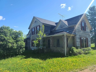 N10130 Wisconsin 49, Iola, WI 54945