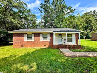 80 Audubon Rd, Ware Shoals, SC 29692