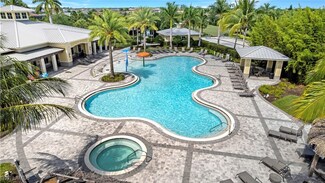 2870 Blossom Way, Naples, FL 34120