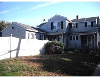 73 Enon St, Beverly, MA 01915