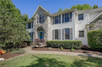 3952 Creek Wood Ln, Uniontown, OH 44685
