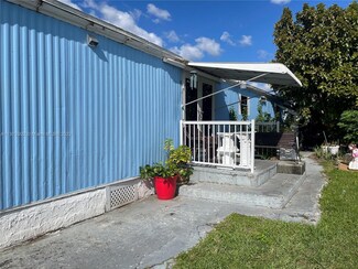 11321 NW 2nd St, Miami, FL 33172