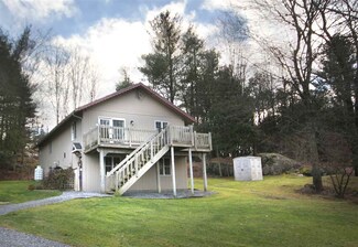 3071 Mountain Rd, Bristol, VT 05443