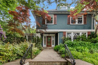 44 Montague St, Providence, RI 02906