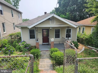 4229 Eads St NE, Washington, DC 20019