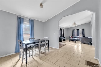 5827 Cambria Rd, Phelan, CA 92371