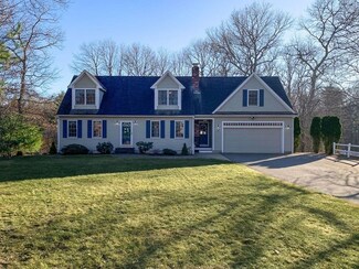 42 Monahan Ln, Mansfield, MA 02048