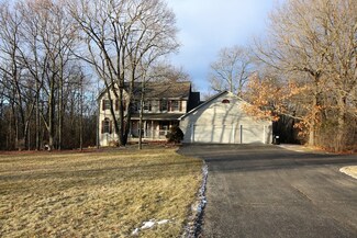 4902 Concord Ln, Richmond, IL 60071