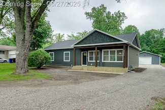 43796 Willow Rd, Belleville, MI 48111
