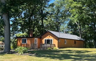 1419 Martin Rd, Tarentum, PA 15084