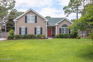 7604 Saint Clair Dr, Wilmington, NC 28412