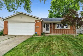 2206 Trent Rd, Columbus, OH 43229