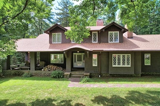 1 Umberfield Rd, Waterbury, CT 06708