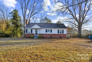3819 Centergrove Rd, Concord, NC 28025