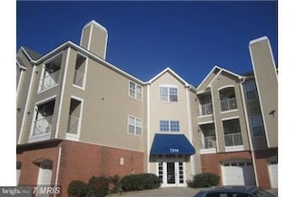 7210 Bogley Rd, Windsor Mill, MD 21244