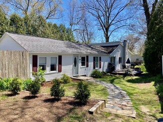 44 N Lake Ave, Southwick, MA 01077