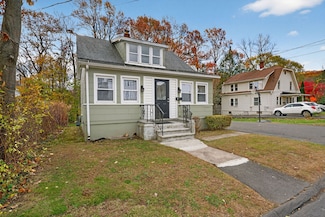 97 Newell Ave, Bristol, CT 06010