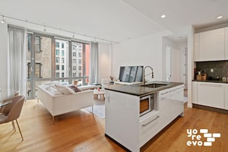 4 W 21st St Unit 7A, New York, NY 10010