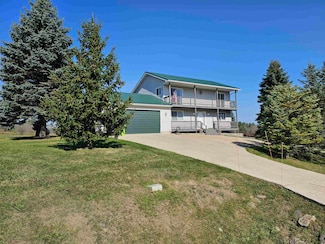 2454 Cambridge Way, Gladwin, MI 48624