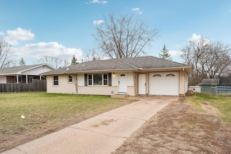 11749 Crooked Lake Blvd NW, Coon Rapids, MN 55433