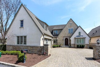 3512 River Seine St, Columbus, OH 43221