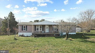 139 River Valley View Dr, Harpers Ferry, WV 25425