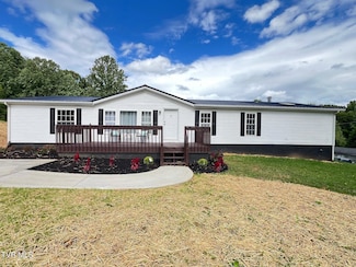 166 Hallborough Dr, Jonesborough, TN 37659