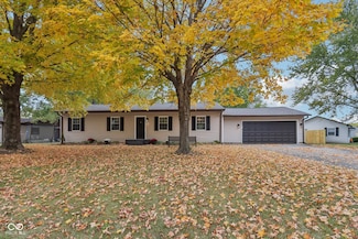 327 Fox Cir, Noblesville, IN 46060