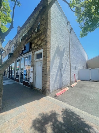 1006 Jericho Turnpike, New Hyde Park, NY 11040