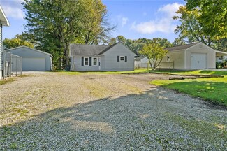 145 Hillman Rd, Akron, OH 44312