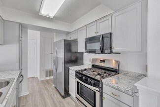 2448 N Main St Unit H, Salinas, CA 93906