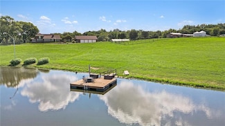 16695 B Hwy, Smithville, MO 64089