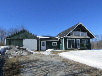 112 Hog Island Rd, Swanton, VT 05488