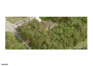 100 W Jazz Way, Citrus Springs, FL 34434