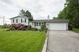 6044 Giddings Rd, Rootstown, OH 44272