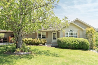 710 Malin Dr, Kodak, TN 37764